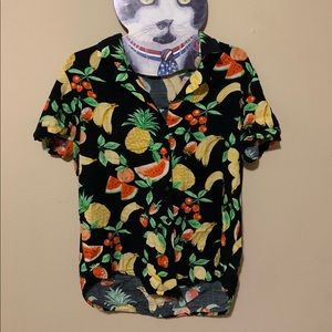 Forever 21 Fruit 🍉 🍎 🍌 shirt!